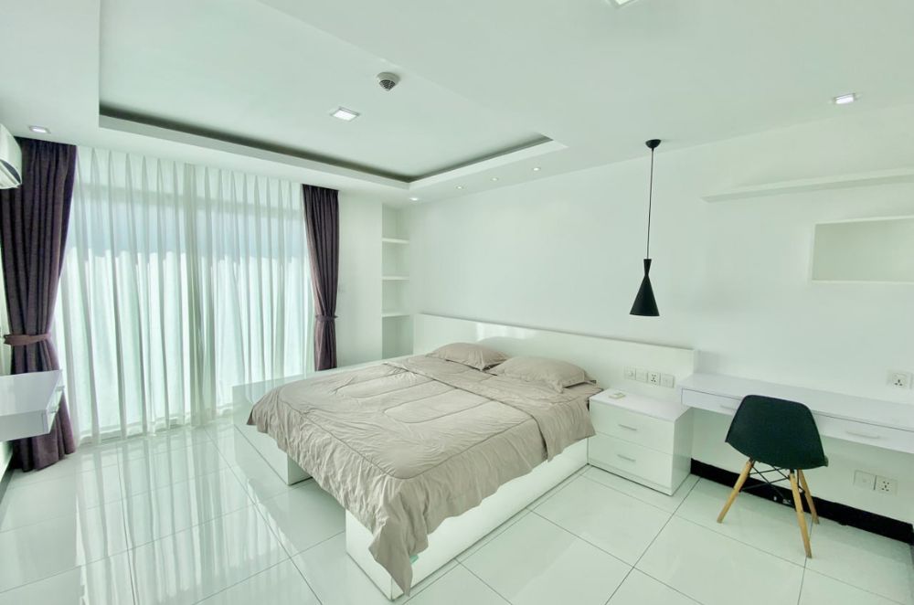 1 bedroom apartment pth residence